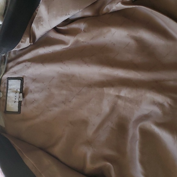 Wilsons Leather Maxima Medium - Picture 7 of 9